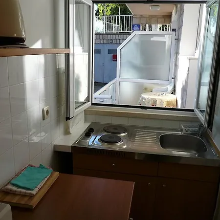 Kosovic - Ground Floor 아파트